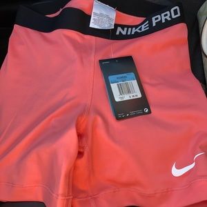NWT Nike pro dri-fit compression women’s shorts